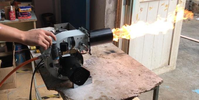 Economico KV 03 bruciatore di olio combustibile di 90 mm di diametro del tubo per forno / riscaldatore 0