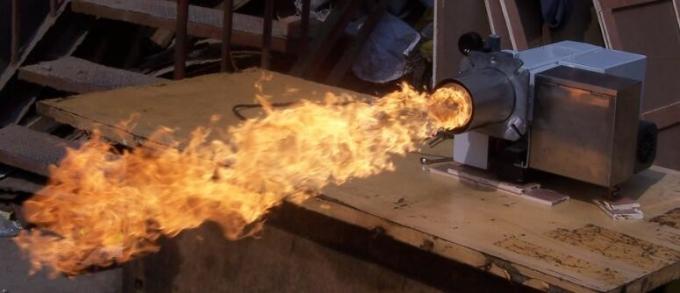 0.5 T bruciatore di olio combustibile per caldaie, bruciatore di olio di scarto per motori 15-21 litri / ora 0